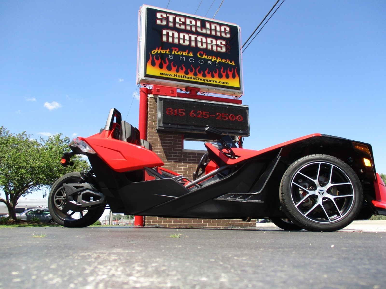 slingshot slr le