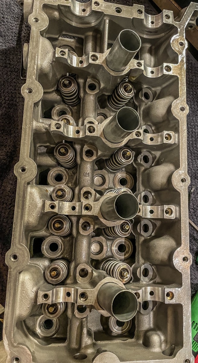 Slawko Race Ported Gen1 Coyote Cylinder Heads w/Manley Components, MMR